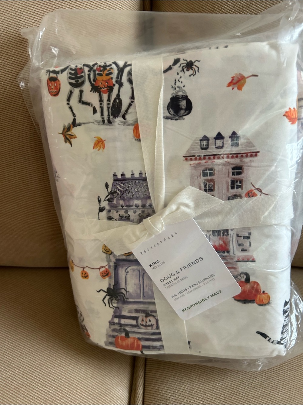 Pottery Barn Doug and Friends Halloween Print King Sheet Set